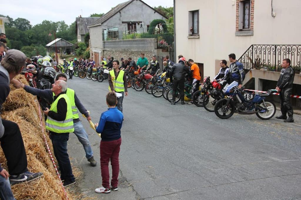 Maison Lushbrooks Moutier-Malcard Esterno foto